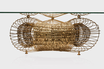 Crisa Table